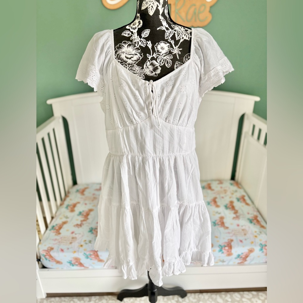 AEO XL white eyelet flowy dress